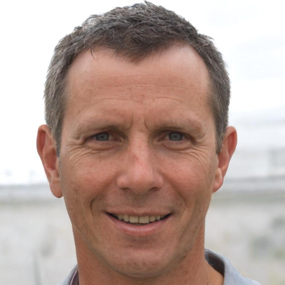 Marc Dubois, Directeur Général mooncrystalfield